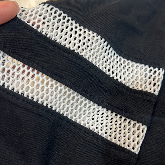 🖤PINK VS LONG SLEEVES SHIRT - Picture 6 of 8